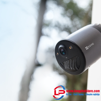 Combo camera dùng pin Ezviz BC1C 4K + tấm sạc năng lượng mặt trời F