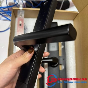 Khóa cửa nhôm thông minh GOMAN GM-SL283W